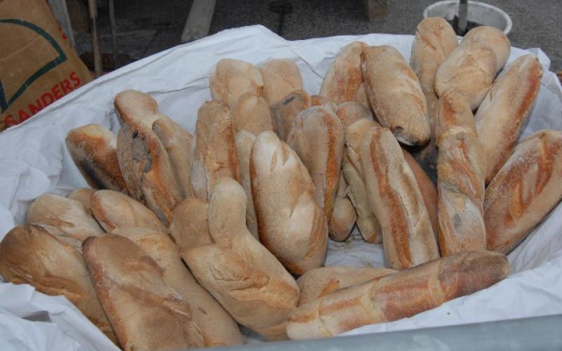 MARCHÉ DU VENDREDI À SEISSAN