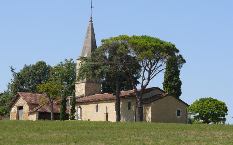 VILLAGE FLEURI DE LASSÉRAN